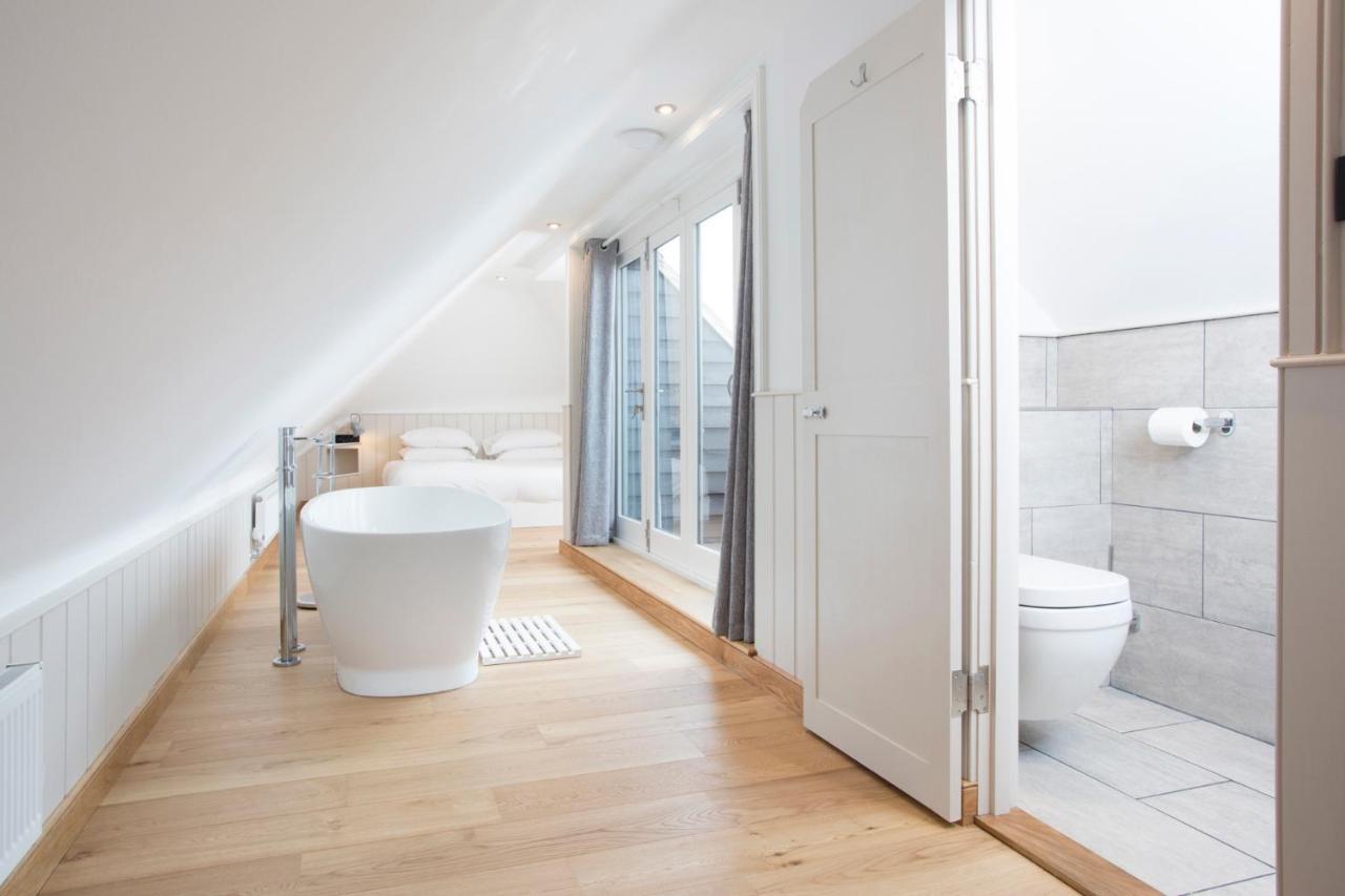 Boat House Hotel Whitstable Bagian luar foto